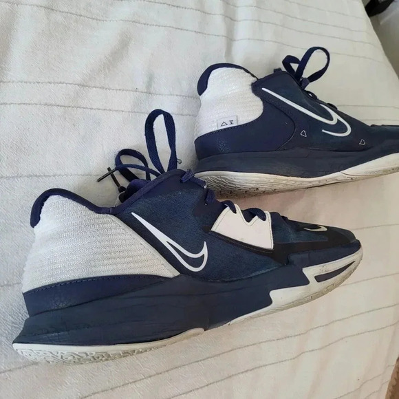 Nike Kyrie Low 5 TB Midnight Navy White DO9617-400 Men's Size 11.5 Shoes - Picture 4 of 12